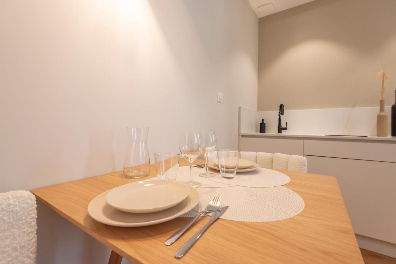 Le Boho . Centre-Ville Macon . Proche Gare . Design . Neuf . Wifi . Climatisation . Confort Bagian luar foto